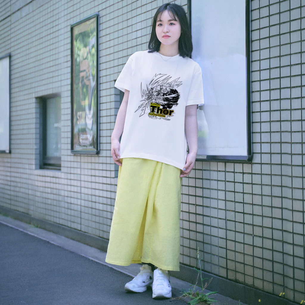 みなぎ得一の雷神：トール Regular Fit T-Shirt