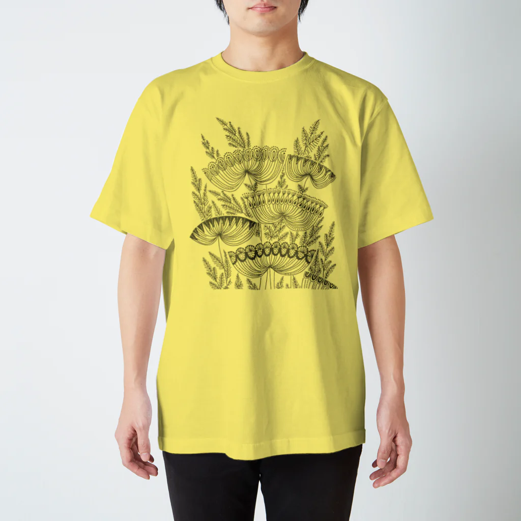 TSUTOMUiDaのTSUTOMUiDa_drawing08_FENNEL Regular Fit T-Shirt