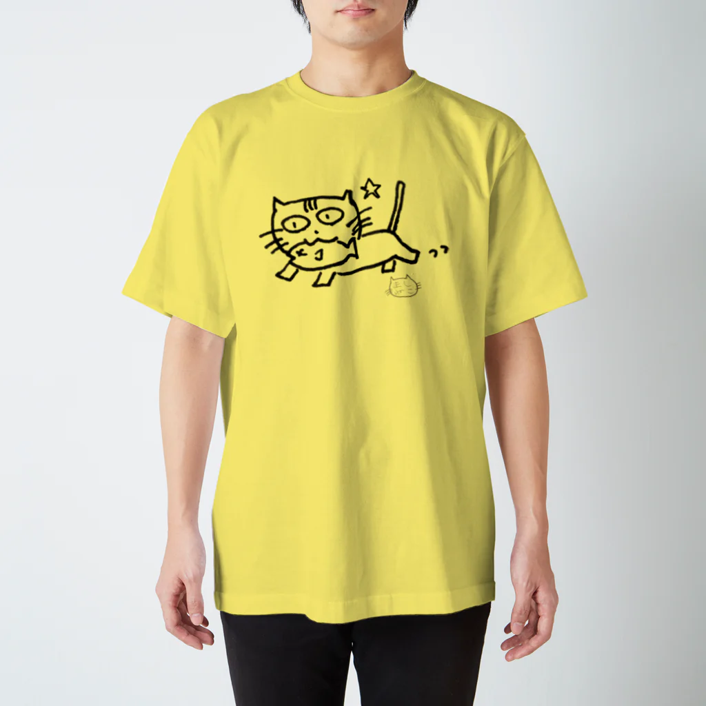 「ましねこ！」公式ストアのましねこ！｜お魚 de ゴキゲン☆(ブランク) Regular Fit T-Shirt