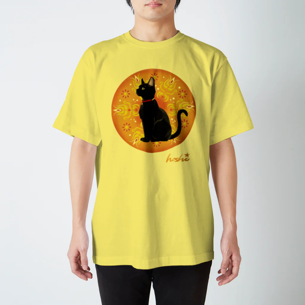 くろねこ倶楽部の太陽神猫（薄色地） スタンダードTシャツ