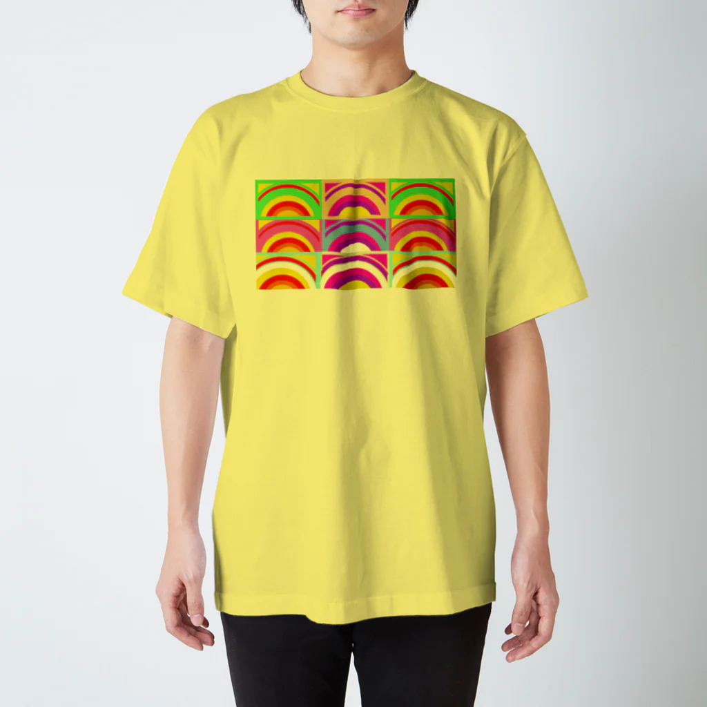 ✨🌈✨ユラクラカン🇯🇵 ✨🌈✨の🌈レインボーサンライズ🌈 スタンダードTシャツ