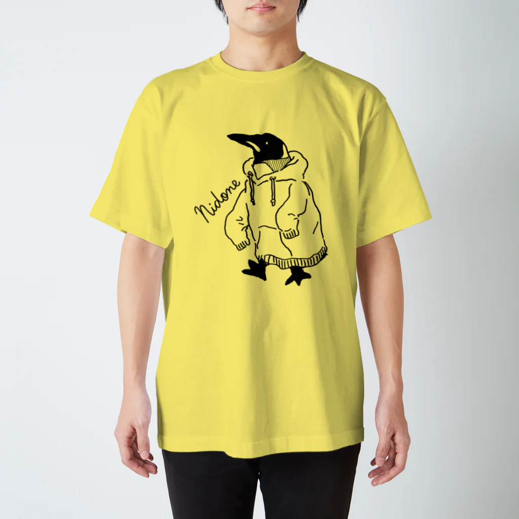 nidone.worksのペンギンパーカー（黒） Regular Fit T-Shirt