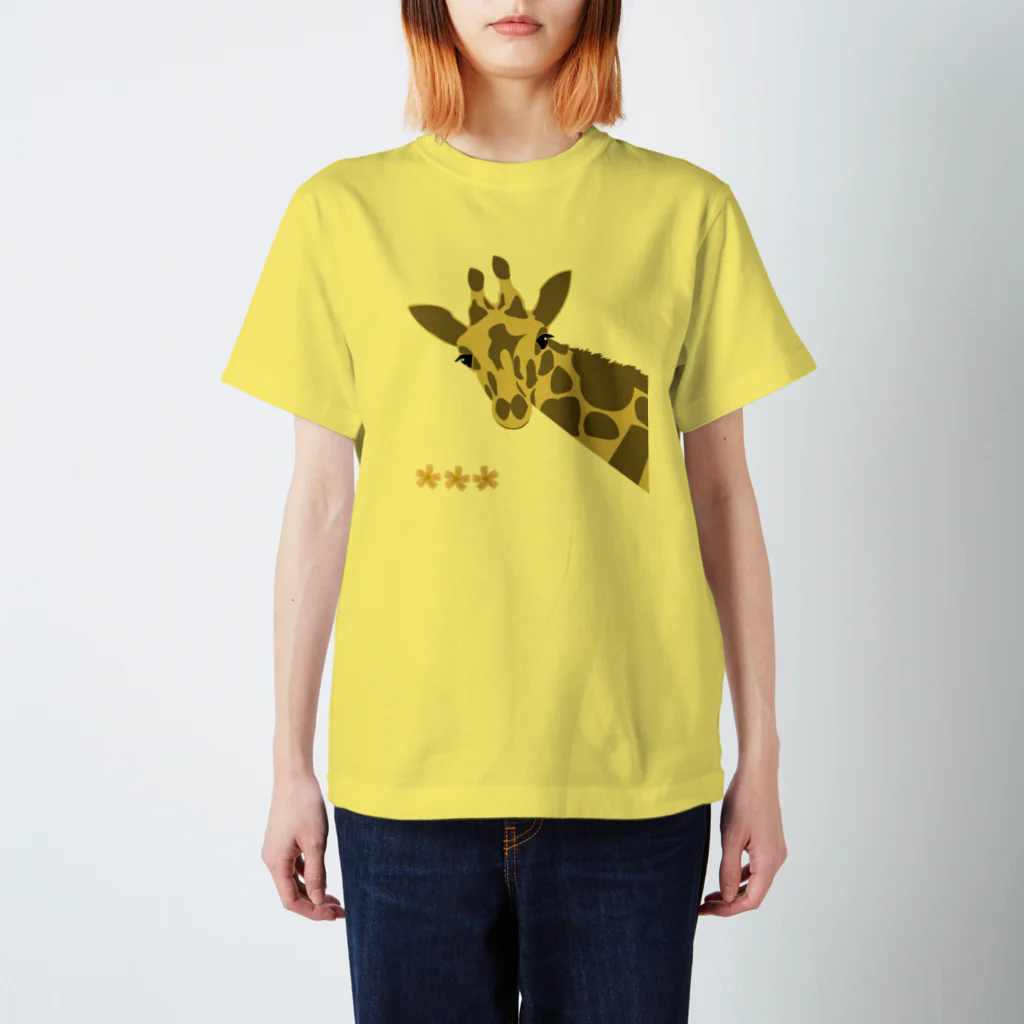 Mille-Feuille(ミルフィーユ）ファッション館のキリンと花 Regular Fit T-Shirt