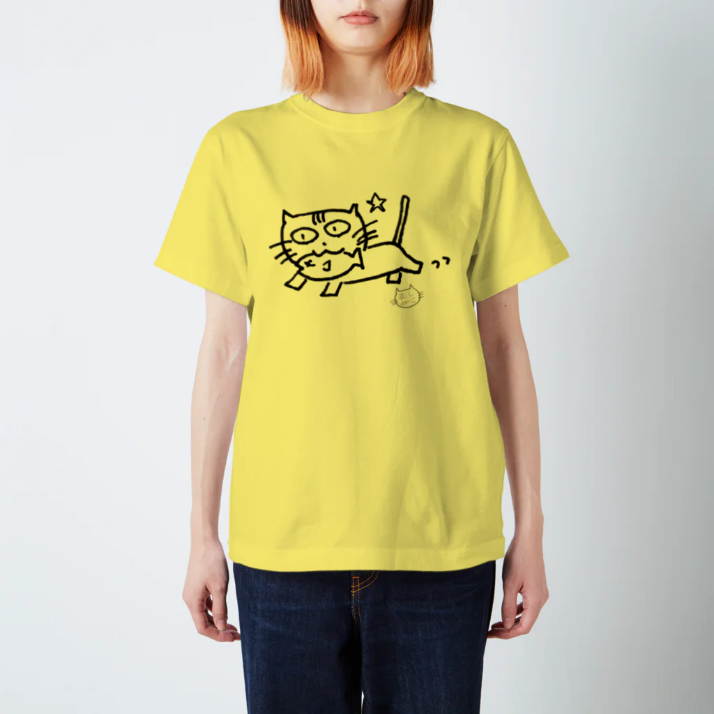 「ましねこ！」公式ストアのましねこ！｜お魚 de ゴキゲン☆(ブランク) Regular Fit T-Shirt