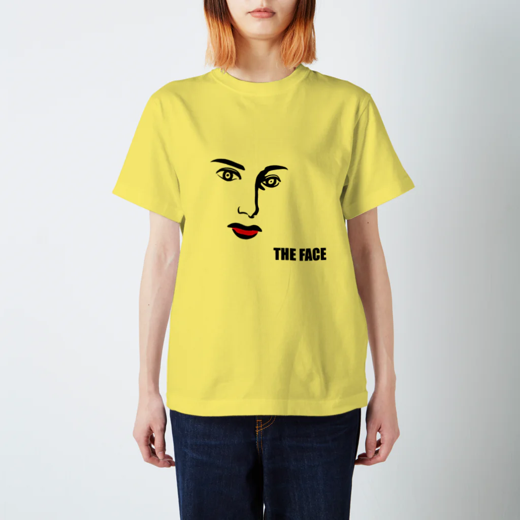 サラスズのTHE FACE2 口紅バージョン Regular Fit T-Shirt