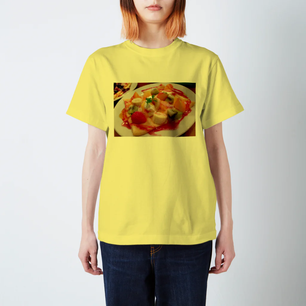 cafeWAKAKUSAのフルーツスペシャルクレープ Regular Fit T-Shirt