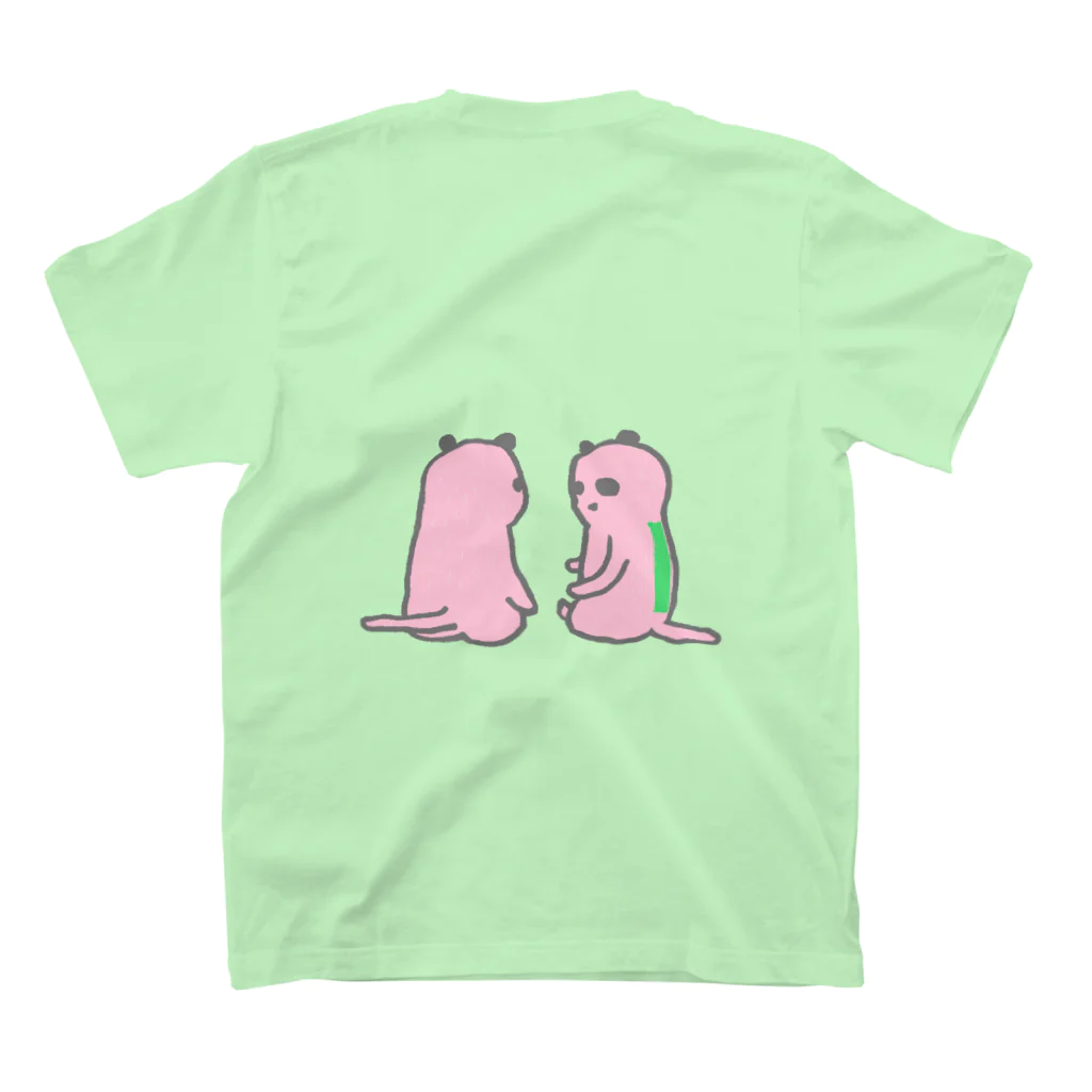 カレーゴハンナーのパンダバクタン(生まれたて) Regular Fit T-Shirtの裏面