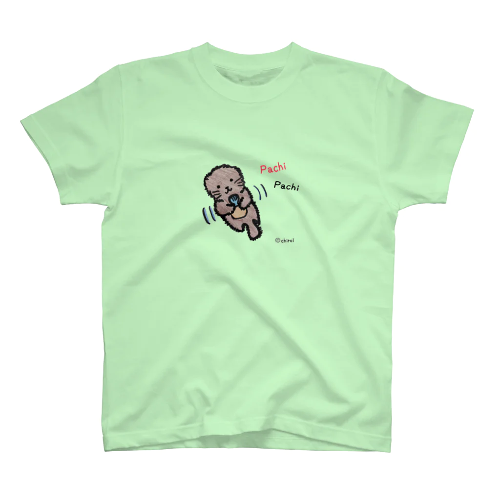 chirol shopのPachi pachi   らっこ編 Regular Fit T-Shirt