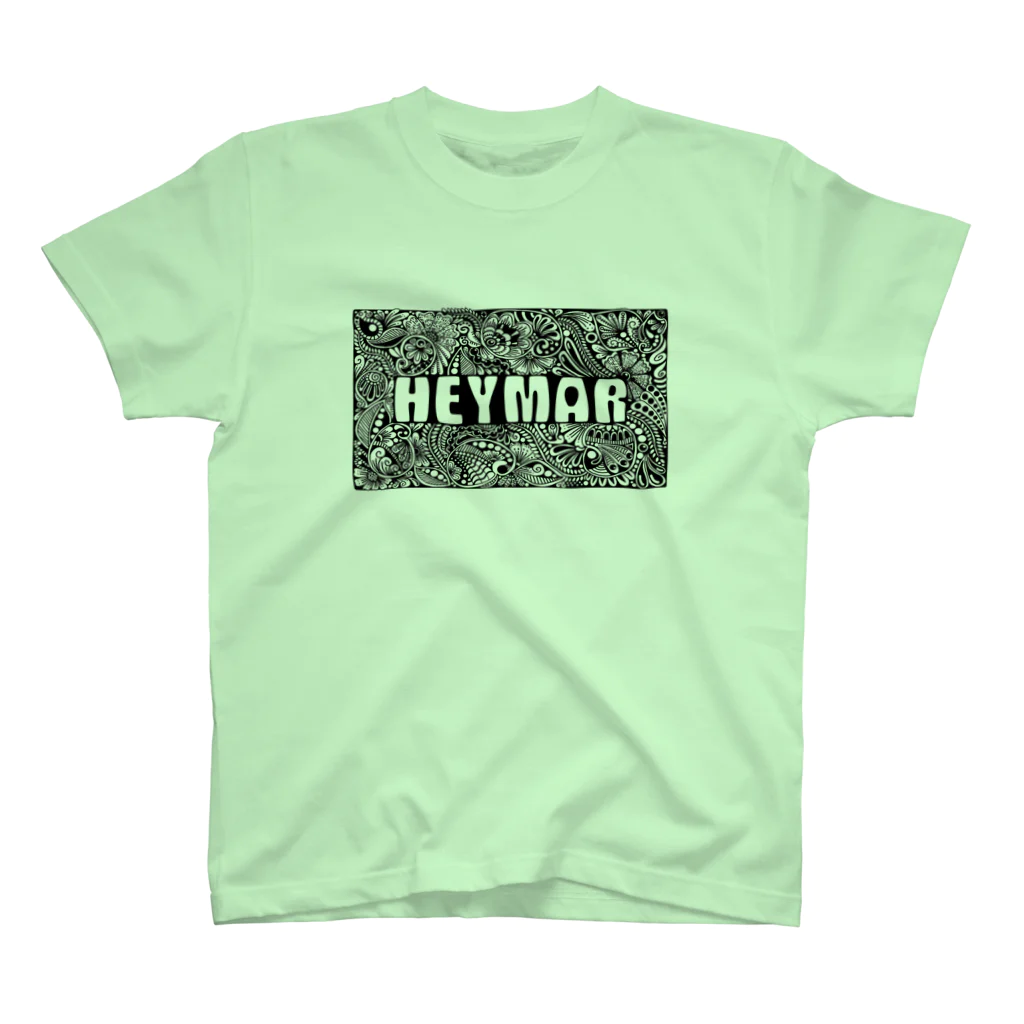 heymar の HEYMARロゴ　黒 Regular Fit T-Shirt