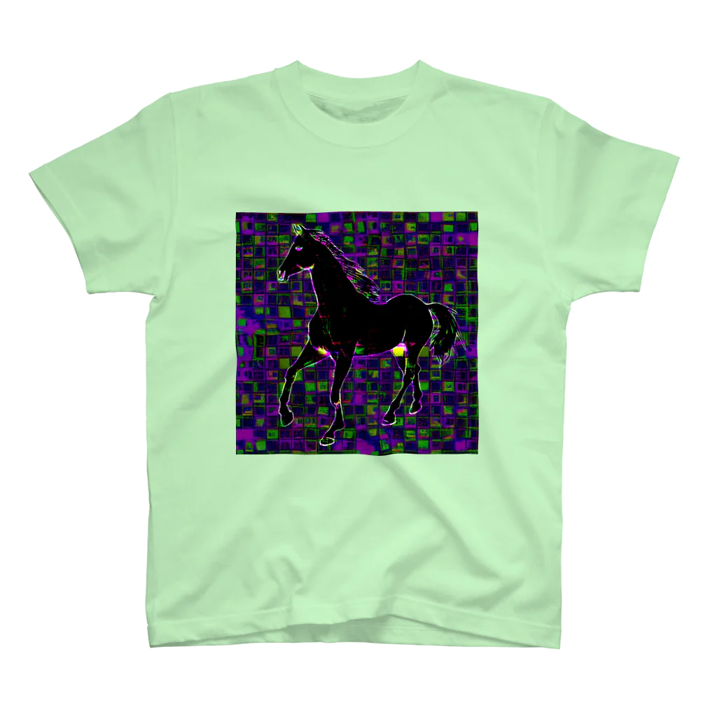 水草のデジタルでアートな馬 Regular Fit T-Shirt