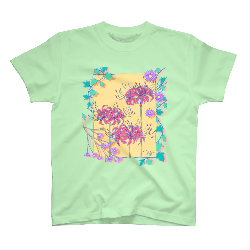 Aya Tagawaの九月のお花盛り沢山 Regular Fit T-Shirt