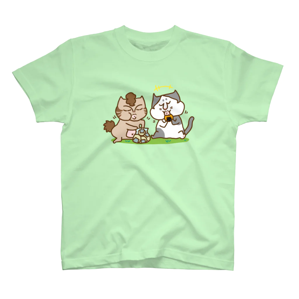 tiMo'sのお悟り猫たちのおやつタイム スタンダードTシャツ