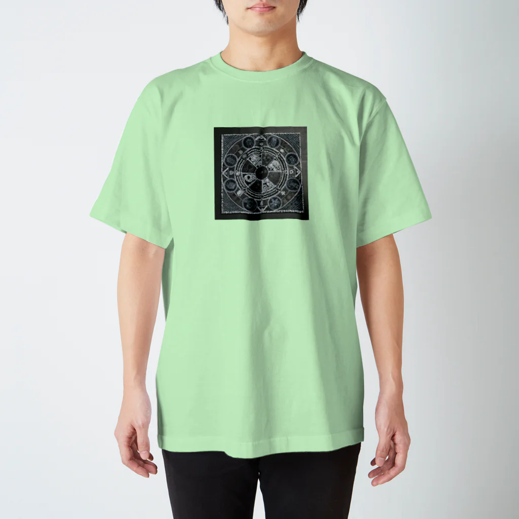 たましのムシズミ魔法円 Regular Fit T-Shirt