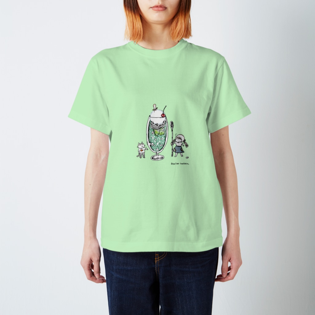 ほっかむねこ屋（アトリエほっかむ）のクリームソーダ Regular Fit T-Shirt