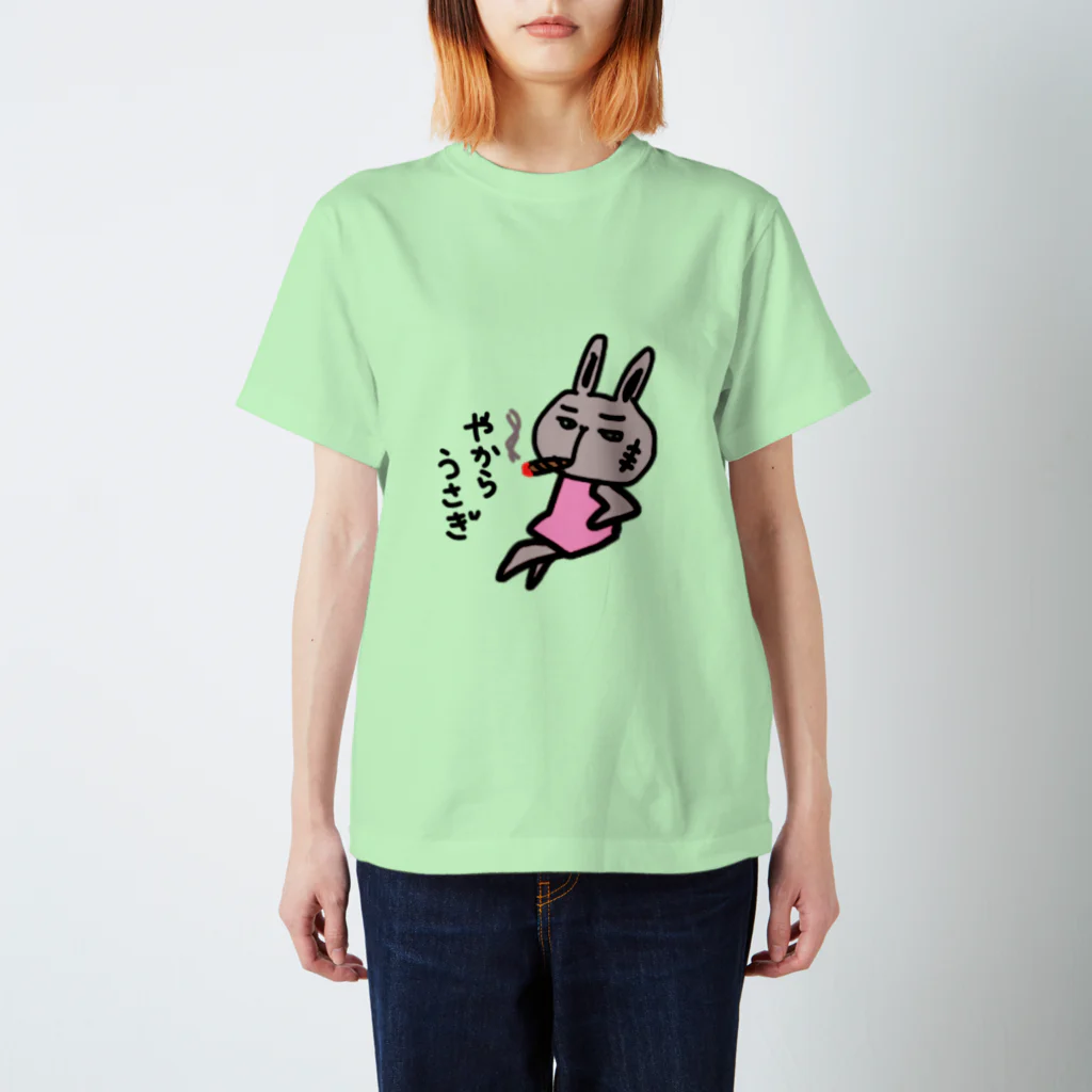 ⋆*⋆ஜ​* ćӈїї⋆ฺ ​ஜ ​｡*のやからウサギ スタンダードTシャツ