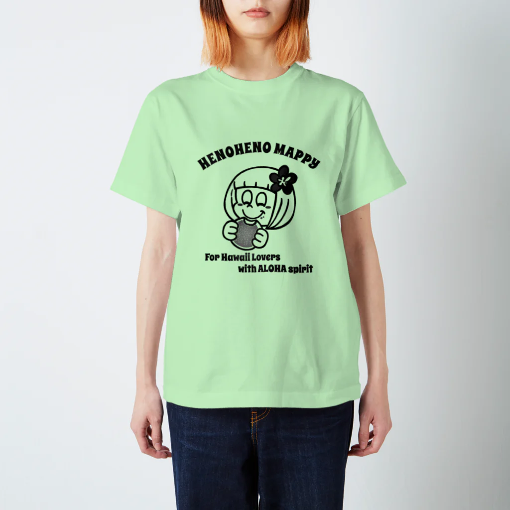 ハワイが大好きな女の子『HENOHENO MAPPY』のYUMMY2021白黒(ハワイを愛するあなたへ) Regular Fit T-Shirt