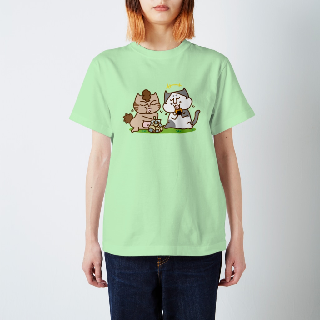 tiMo'sのお悟り猫たちのおやつタイム Regular Fit T-Shirt