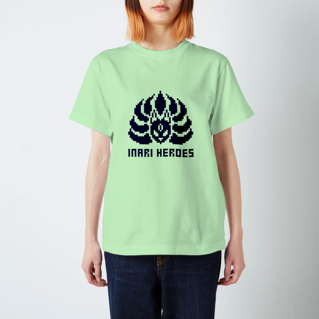 【ドット絵】ネコブレ商店のINARIHeroes Logo 紺 Regular Fit T-Shirt