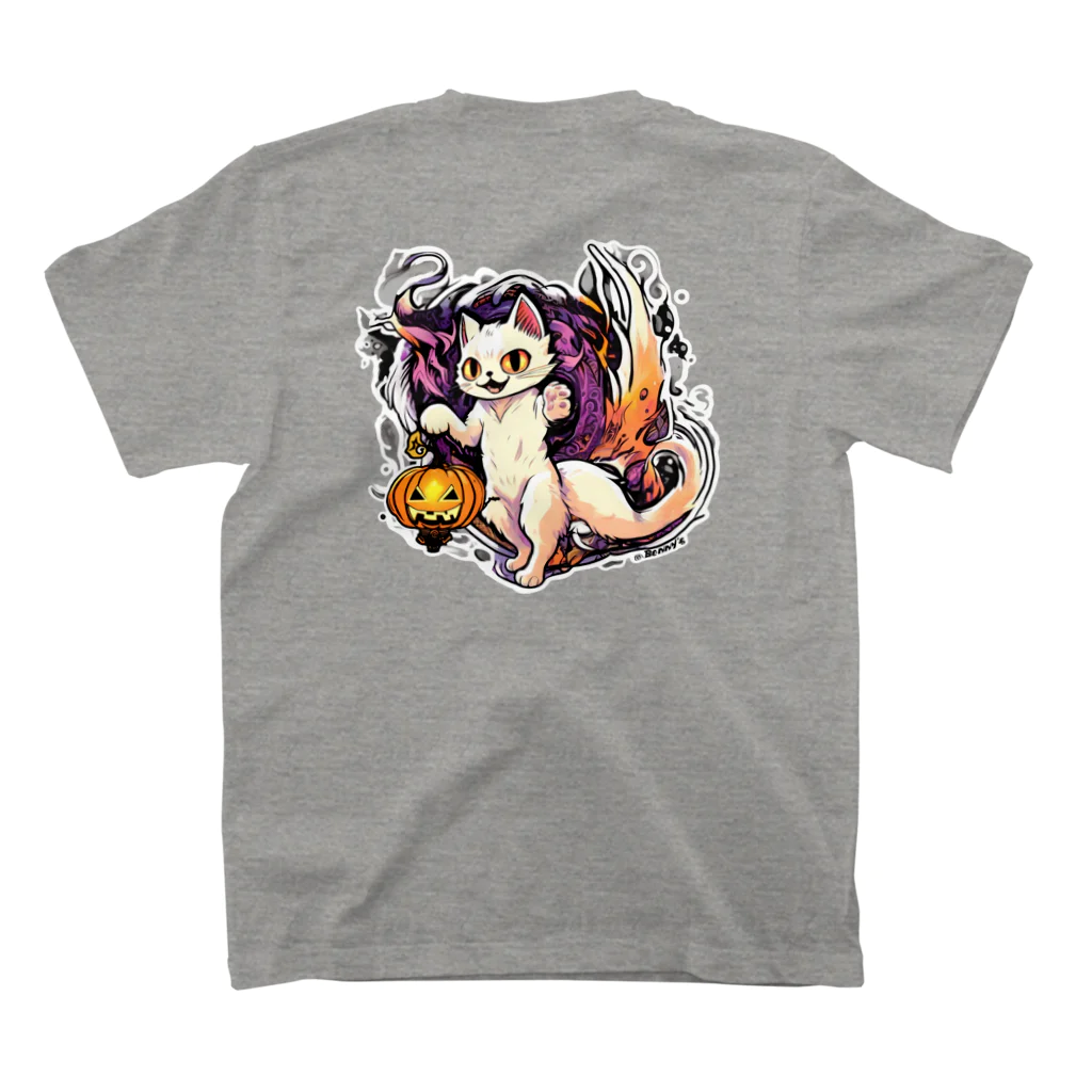 BENNY’S SHOPの化け猫さん（白背景/背面）  スタンダードTシャツの裏面