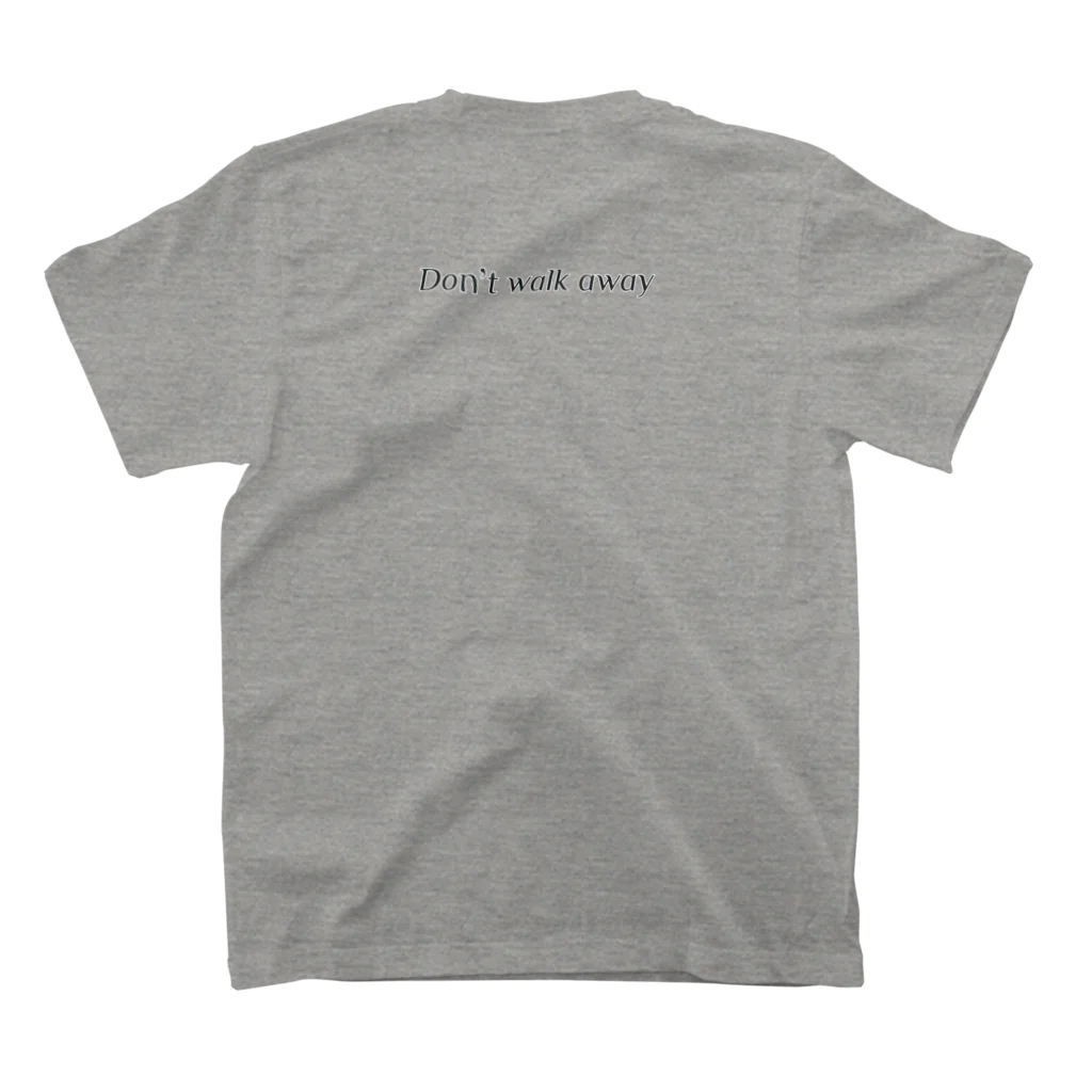 月夜のタツノオトシゴのDon’t walk away Regular Fit T-Shirtの裏面