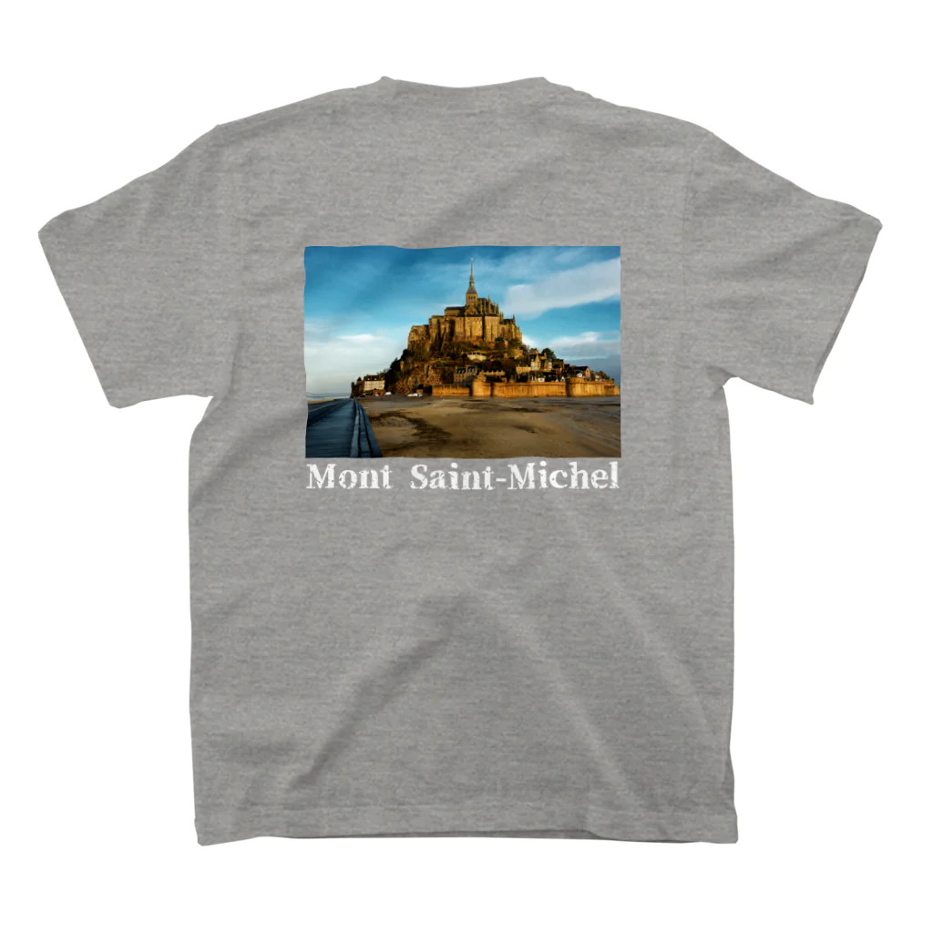 そろ日和別館（世界の風景グッズ）の早朝のモンサンミッシェル（そろ日和ロゴ入り） スタンダードTシャツの裏面