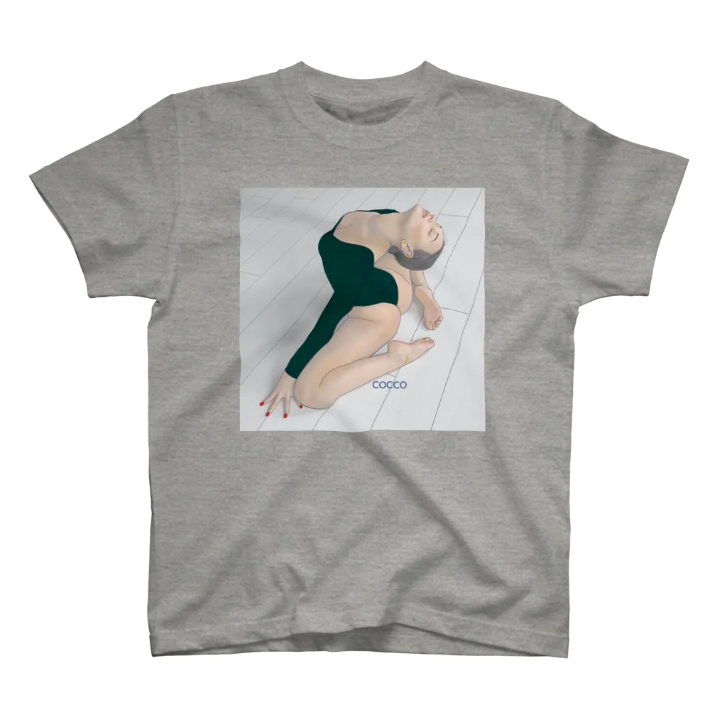 こっこさんのお店のYoga girl〜静かな朝〜 スタンダードTシャツ