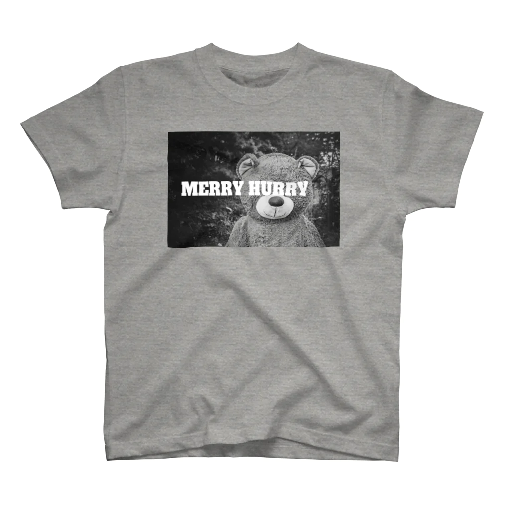 MERRY HURRYの目隠しクマさん スタンダードTシャツ