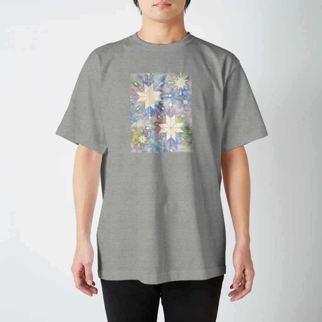 海南百合香-Yurika UnamiのSnow Crystals Regular Fit T-Shirt