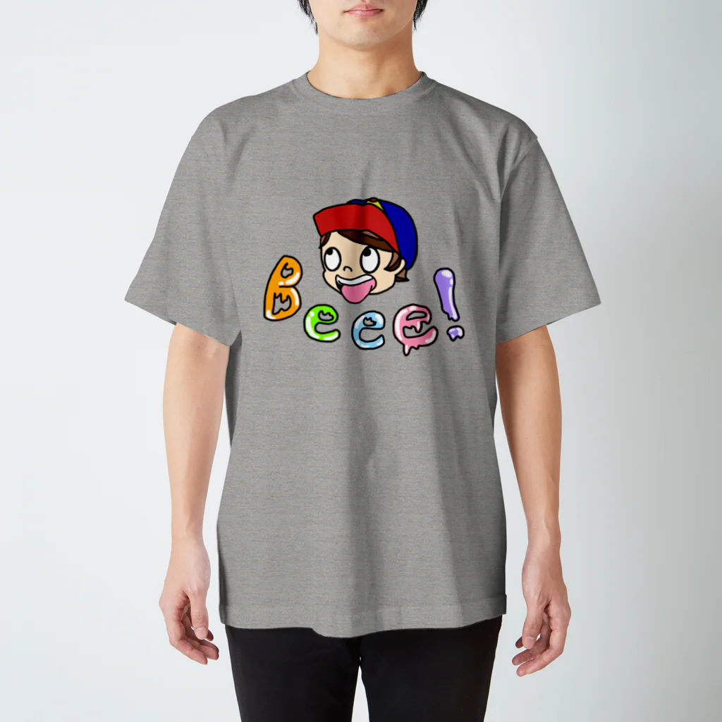 抹茶グリーンのBeee! Regular Fit T-Shirt