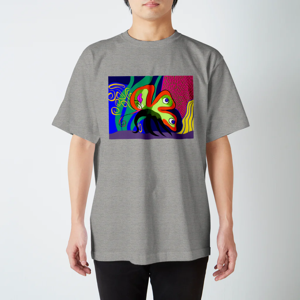 歌川夏子のbutterfly Regular Fit T-Shirt