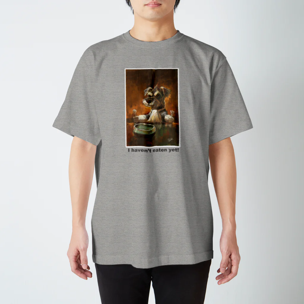 もじゃのまだ食べてないみたいな顔するシュナウザー Regular Fit T-Shirt