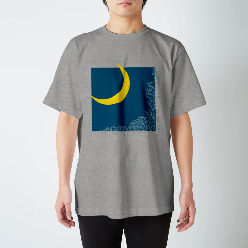 キャッツハンド：suzuriショップのmoon Regular Fit T-Shirt