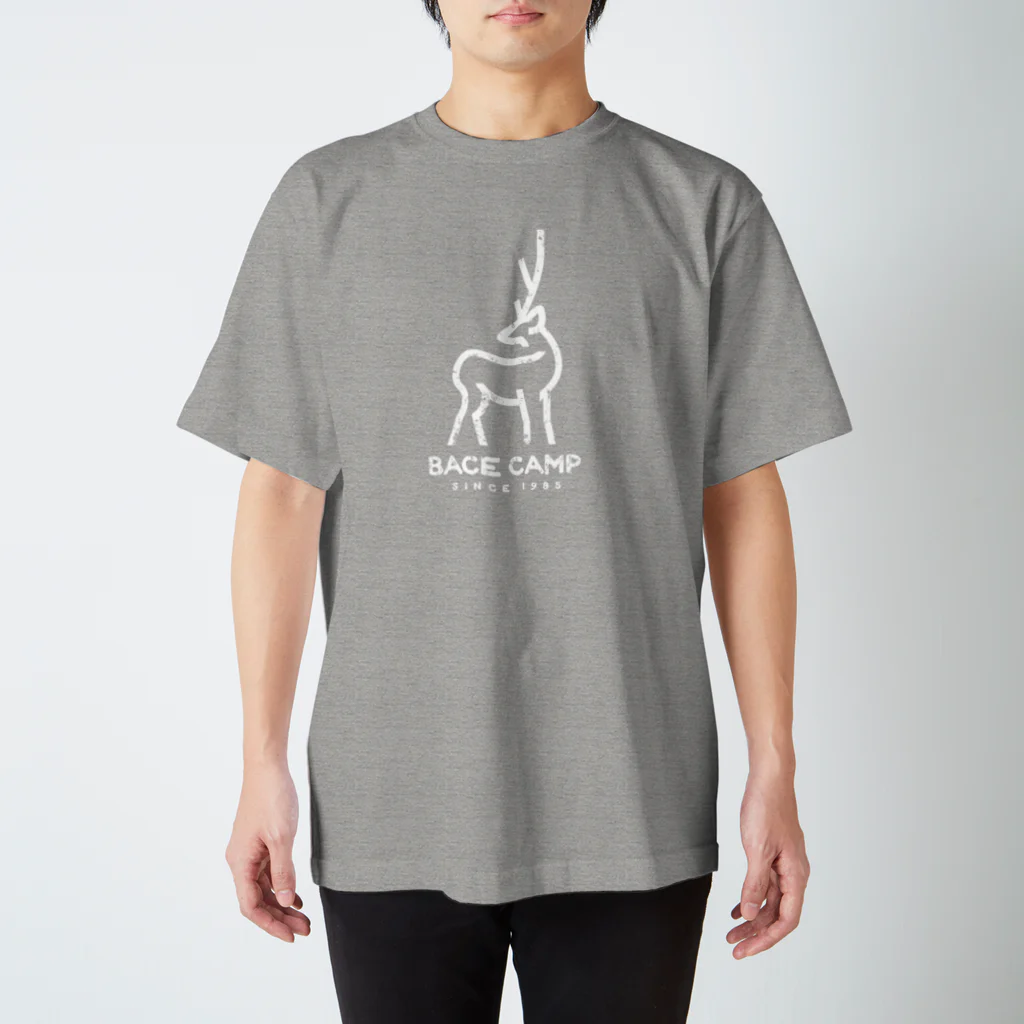 BASE-CAMPのBASE シカ 01WHITE Regular Fit T-Shirt