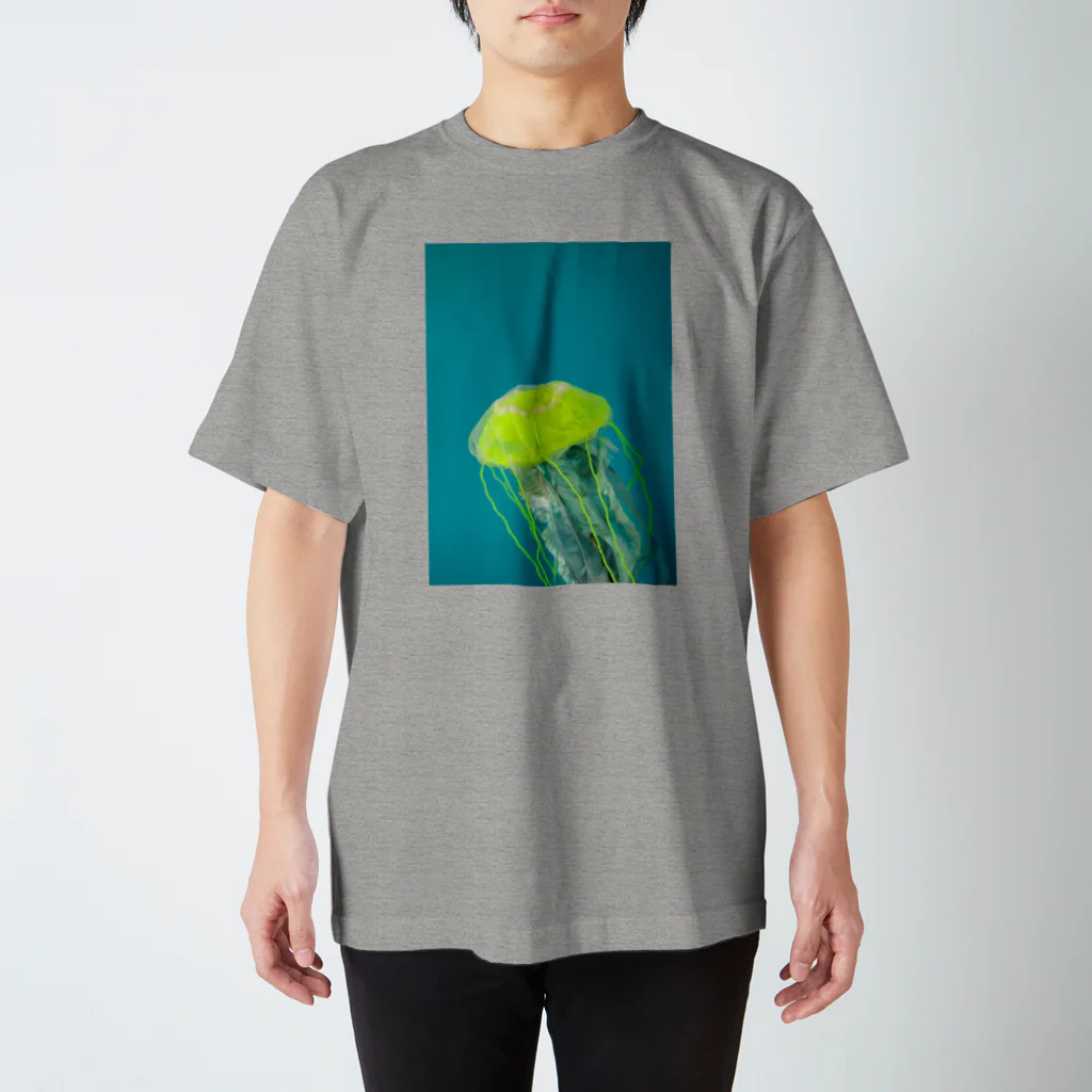 水島ひねのネオンクラゲ 티셔츠