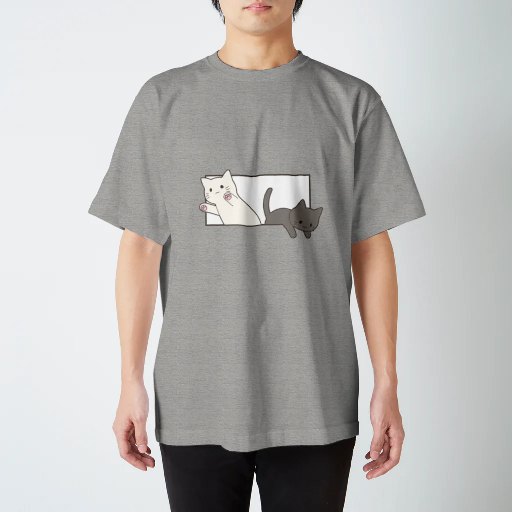 かわいいもののおみせ　いそぎんちゃくのとびだす猫 スタンダードTシャツ