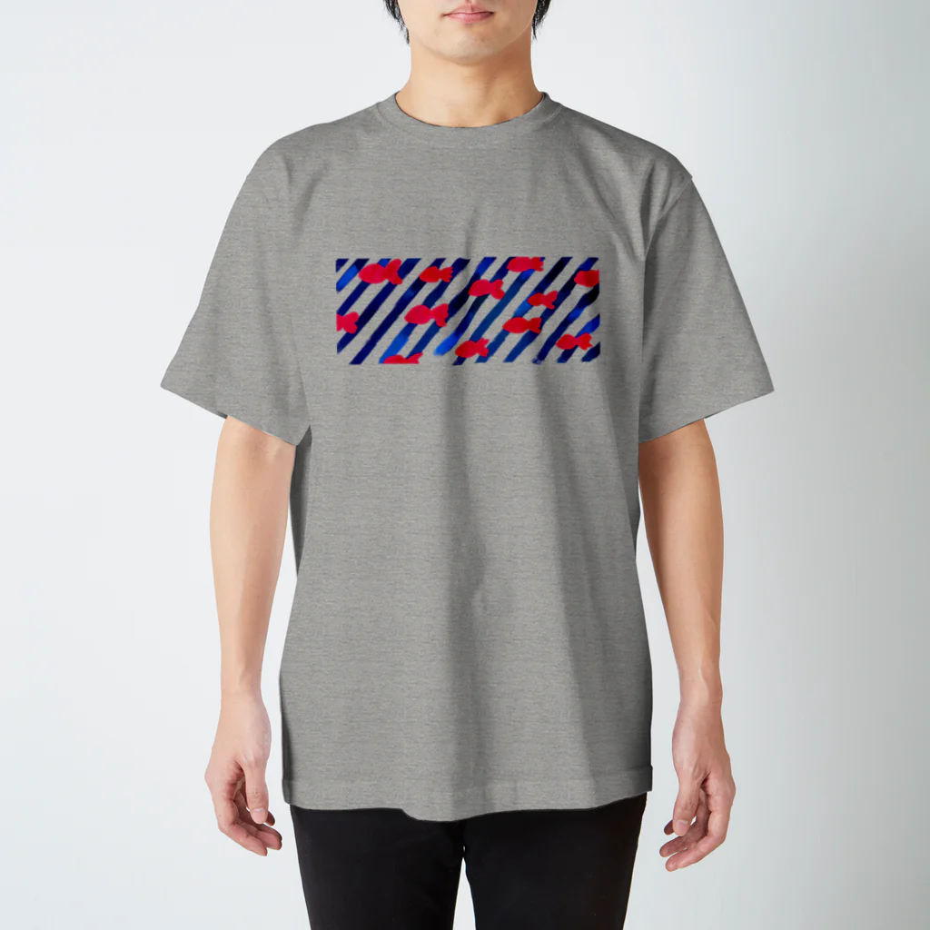 fullum-designのキンギョ Regular Fit T-Shirt