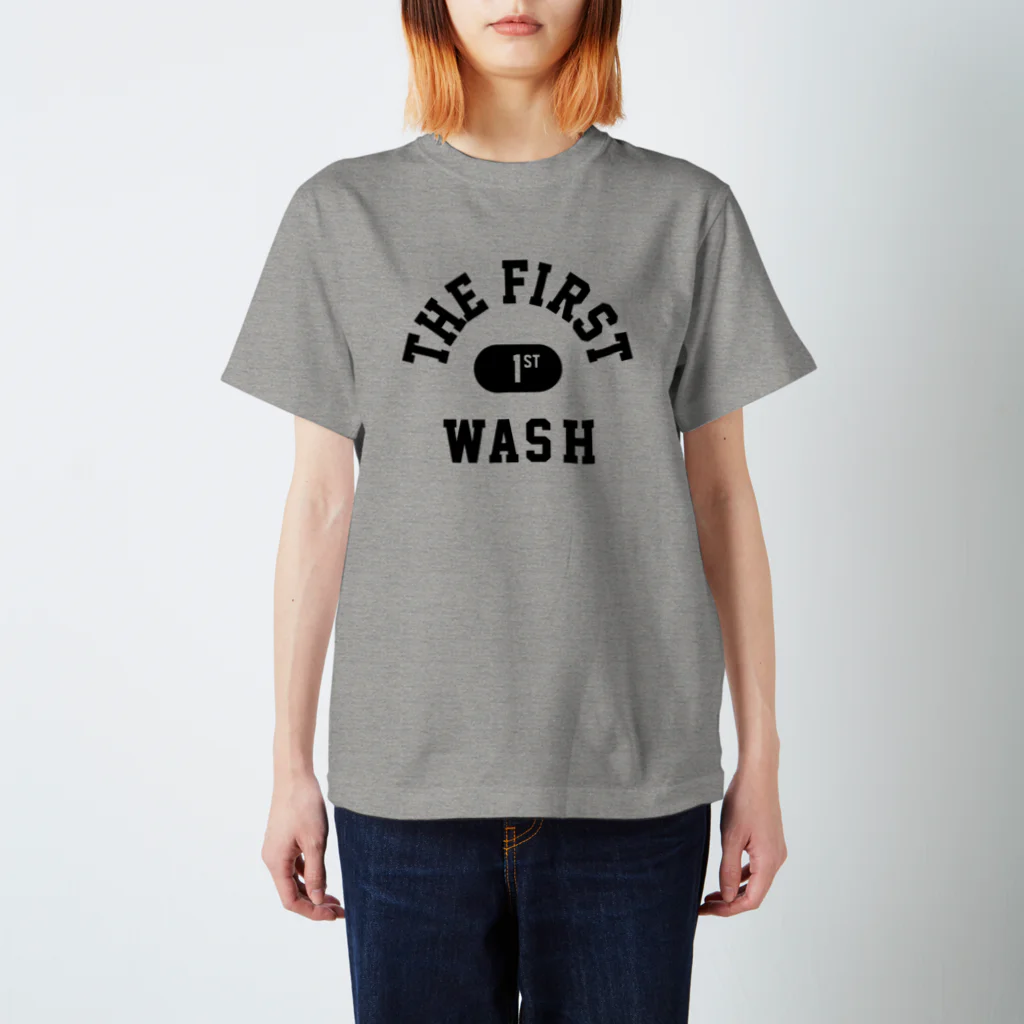 DE2M TのファーストウォッシュST010-0001AA Regular Fit T-Shirt