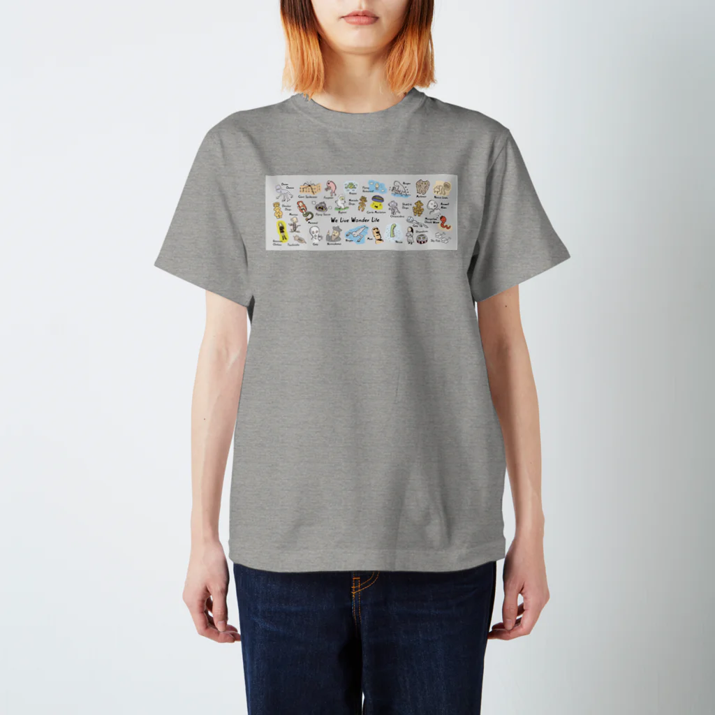 tarao storeのWe Live Wonder Life Regular Fit T-Shirt