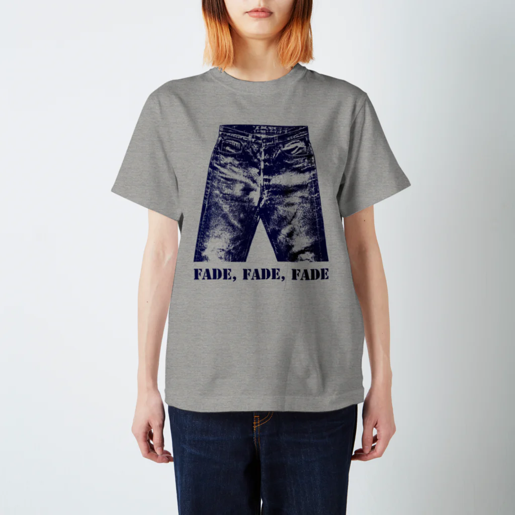 DE2M TのFADE, FADE, FADE ST090-0002AA Regular Fit T-Shirt