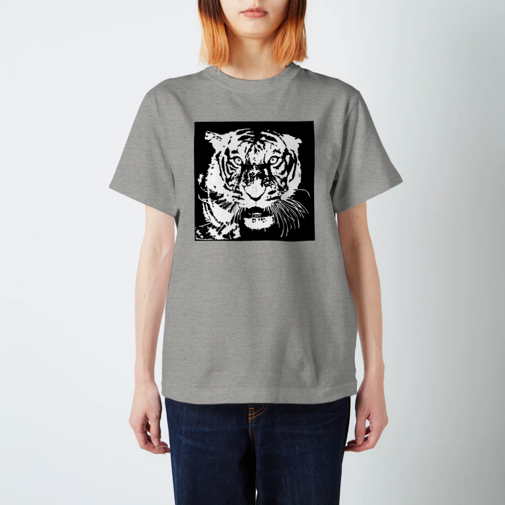 TIGER_LEEのブルース・リー先生 お気に入りの寅 🐯 スタンダードTシャツ