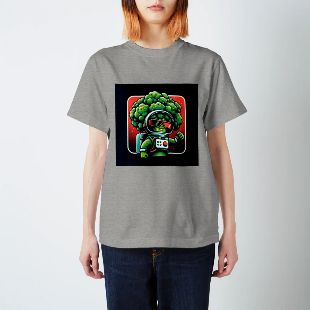 artisticのブロッコリー8 Regular Fit T-Shirt