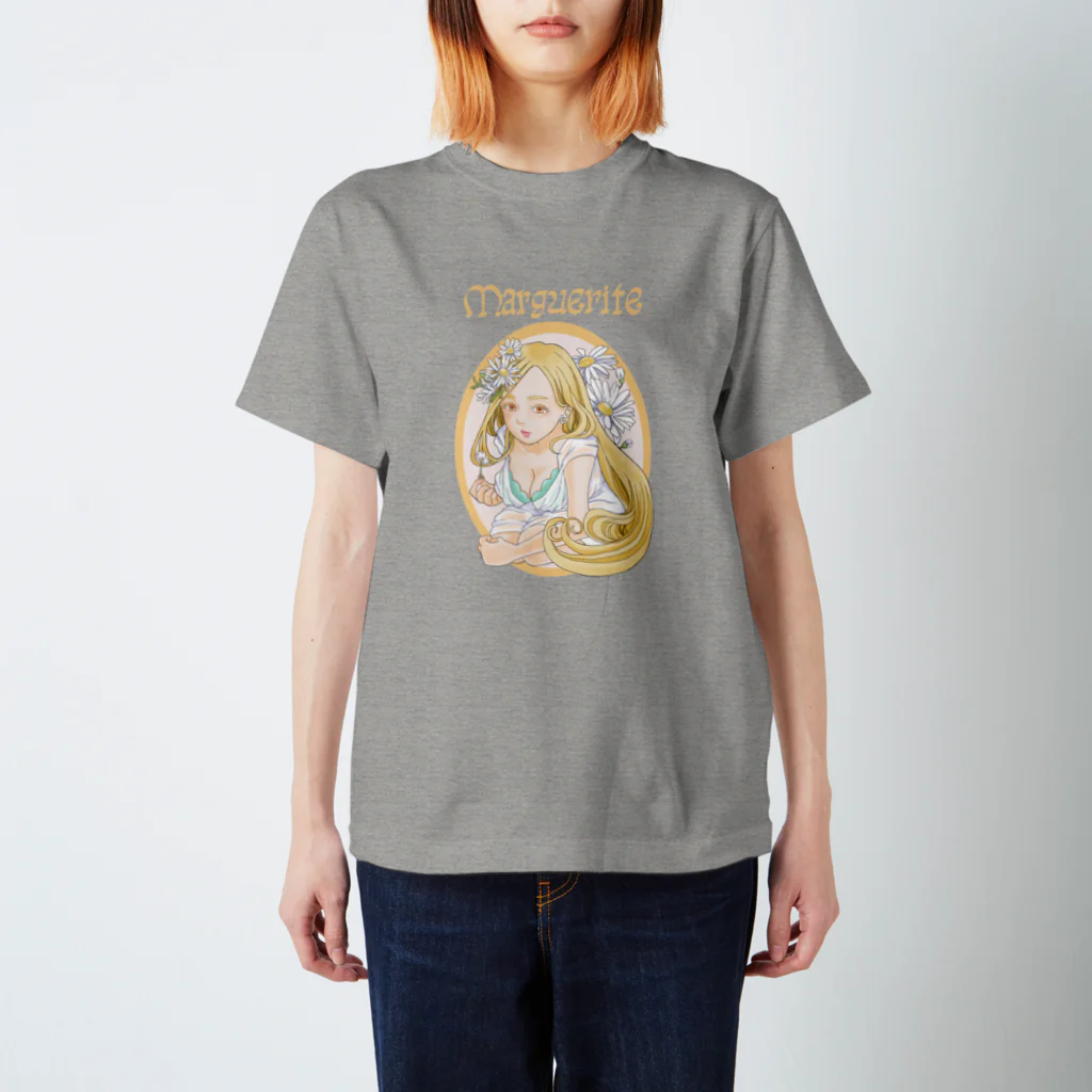 はこの美女とマーガレット(背景なし) スタンダードTシャツ