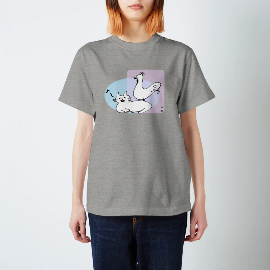 atelier Nyako の幸せ猫とニワトリちゃん スタンダードTシャツ