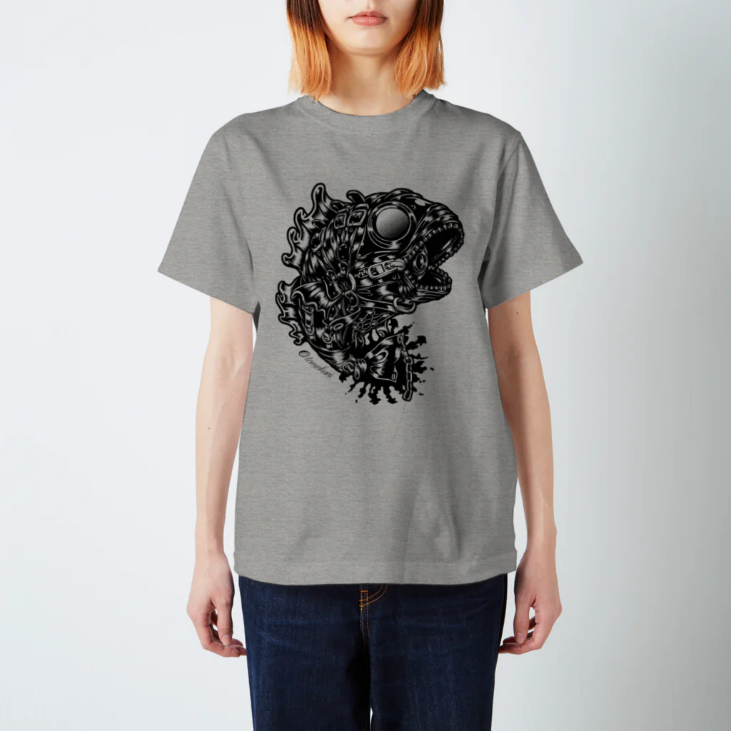 TOMOKUNIのAnimalia Kinky “ Black Bass ” Regular Fit T-Shirt