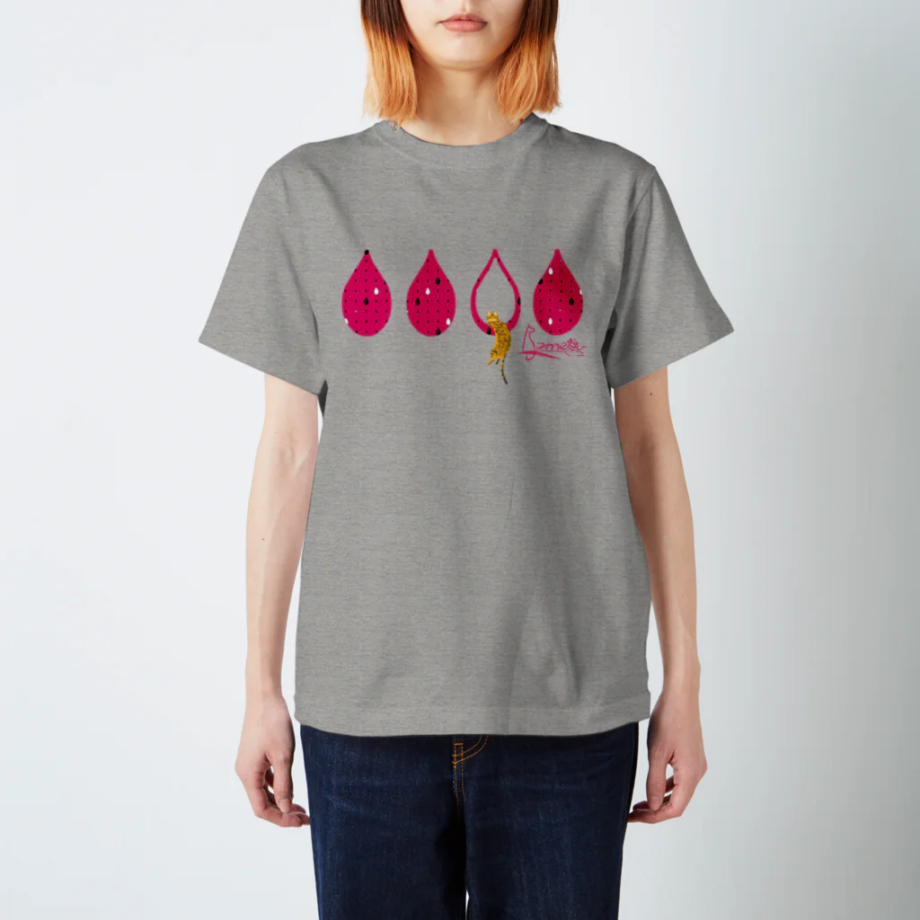 frmeowのTear Drop[Red-Bengal] Regular Fit T-Shirt