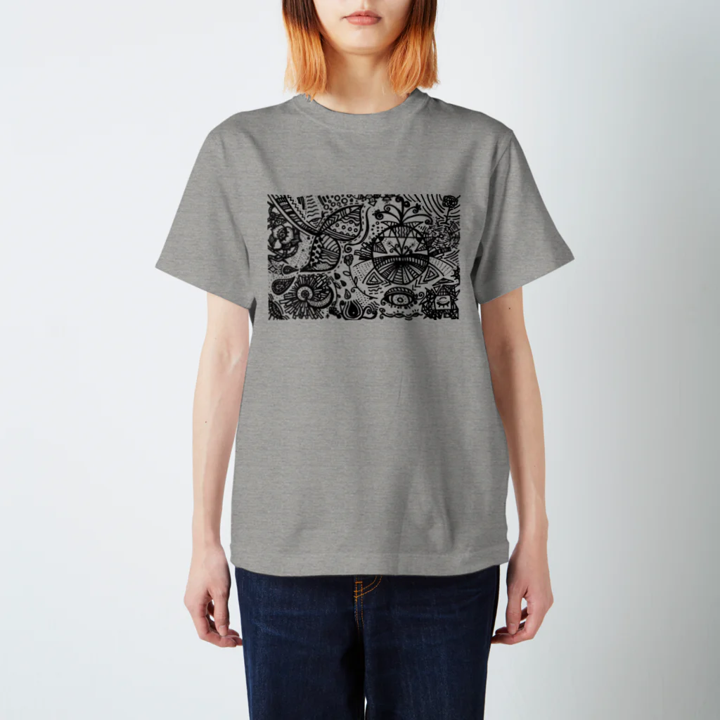 maru houseのnature  Regular Fit T-Shirt