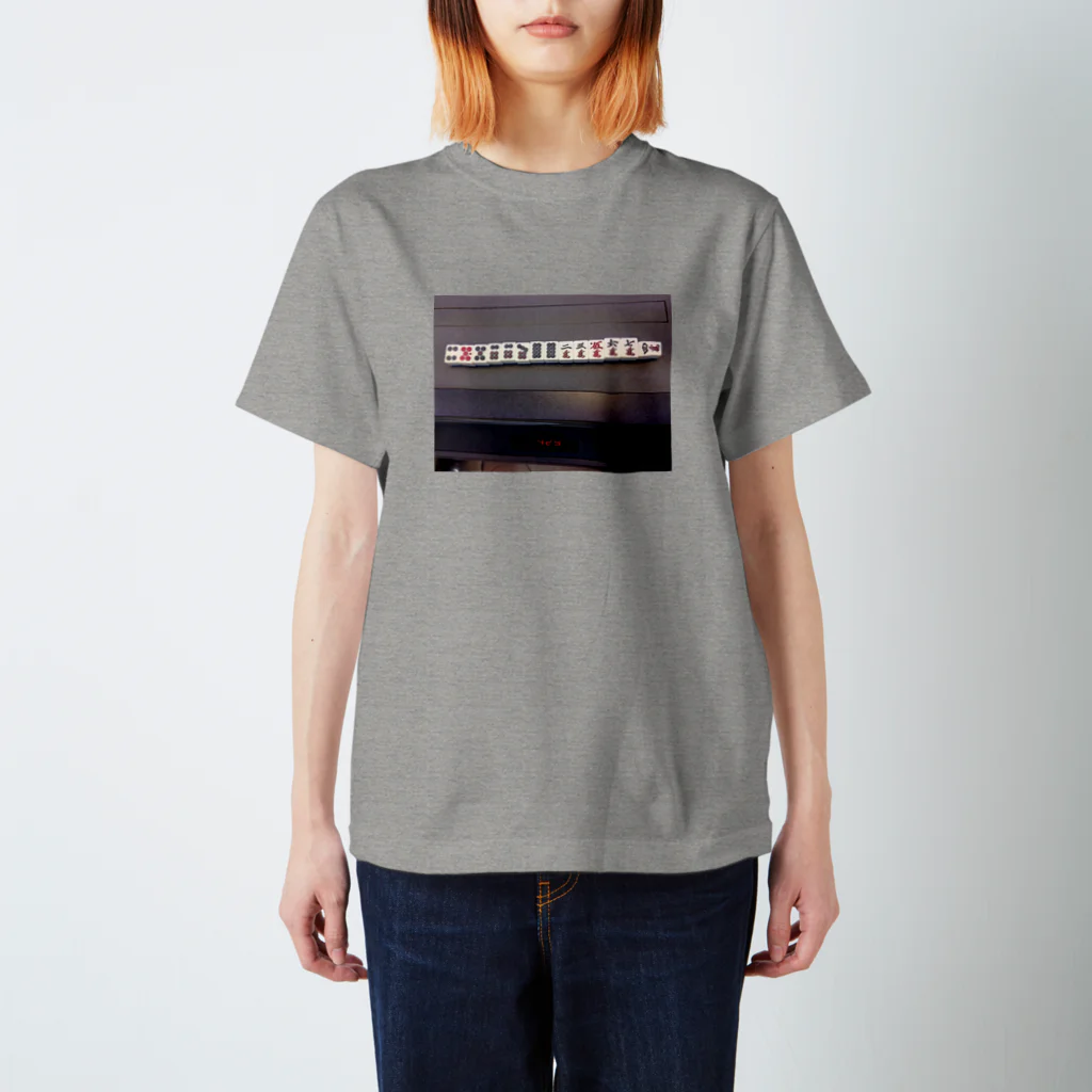 ノカニシのアカウー2枚 Regular Fit T-Shirt