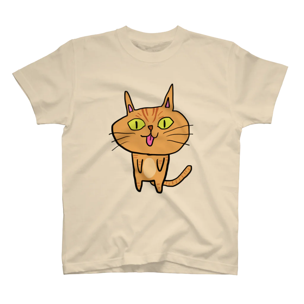 ぷりてぃーくりーちゃーずのスタンディング猫 スタンダードTシャツ