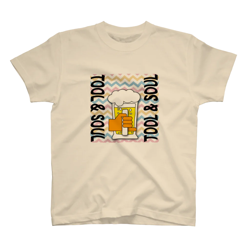 ひか🍺らいと -NFT✖️DIY✖️工具猫🛠😺-のおつかれビール🍻　特別な場所じゃないと着れないTシャツ スタンダードTシャツ