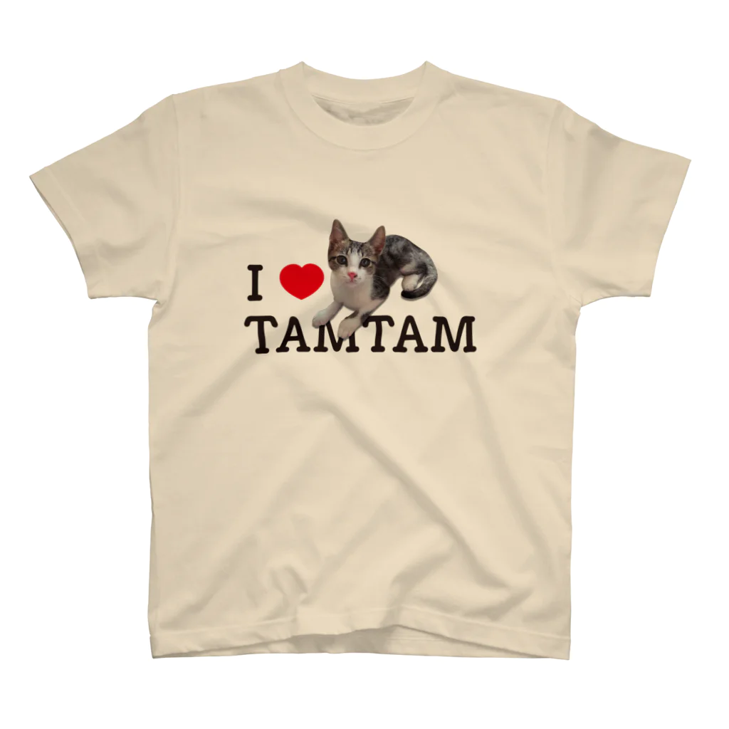 にこねこ【保護猫の保育園】の【推し活】たむたむ推し活トップスが登場🐱 Regular Fit T-Shirt